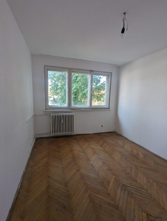 Tatarasi - piata Chirila spatiu comercial 55 mp 
