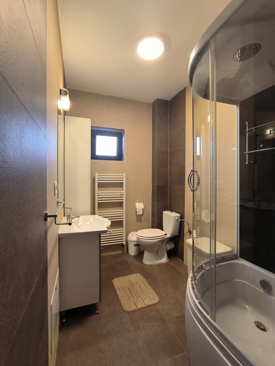 Casa duplex cu trei camere in Valea Adanca, langa Fundatia Omenia