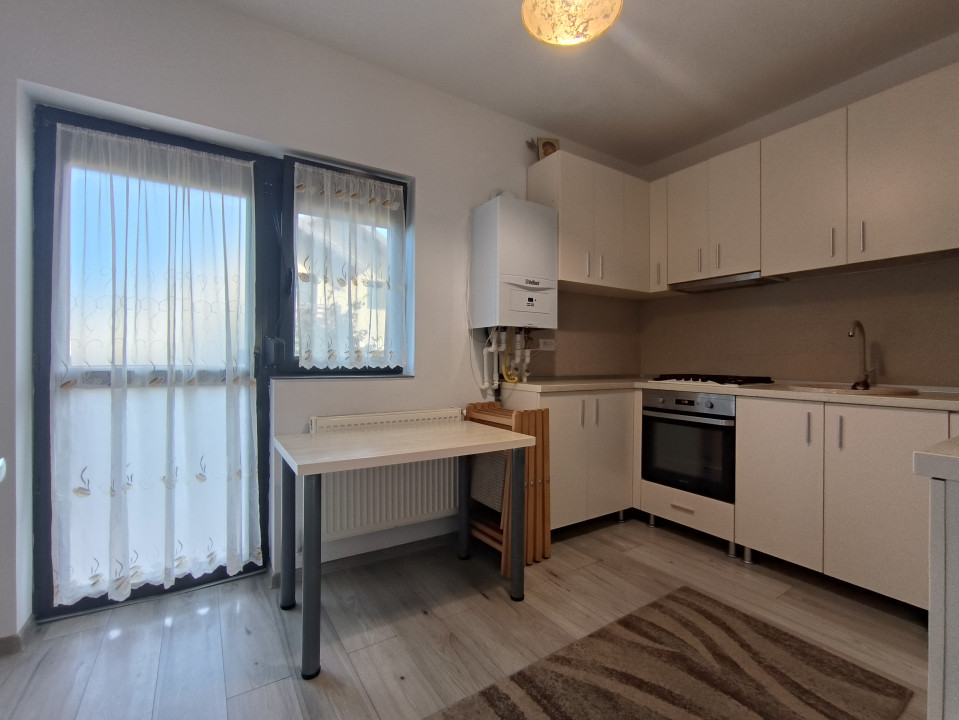Casa duplex cu trei camere in Valea Adanca, langa Fundatia Omenia
