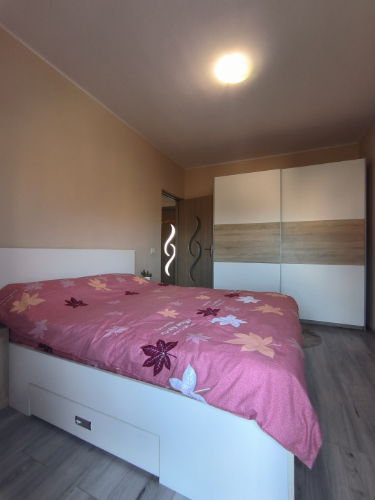 Casa duplex cu trei camere in Valea Adanca, langa Fundatia Omenia