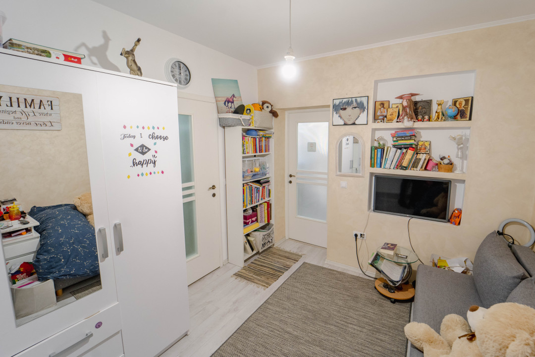 Apartament cu teren în Tătărași, reper Piața Chirilă