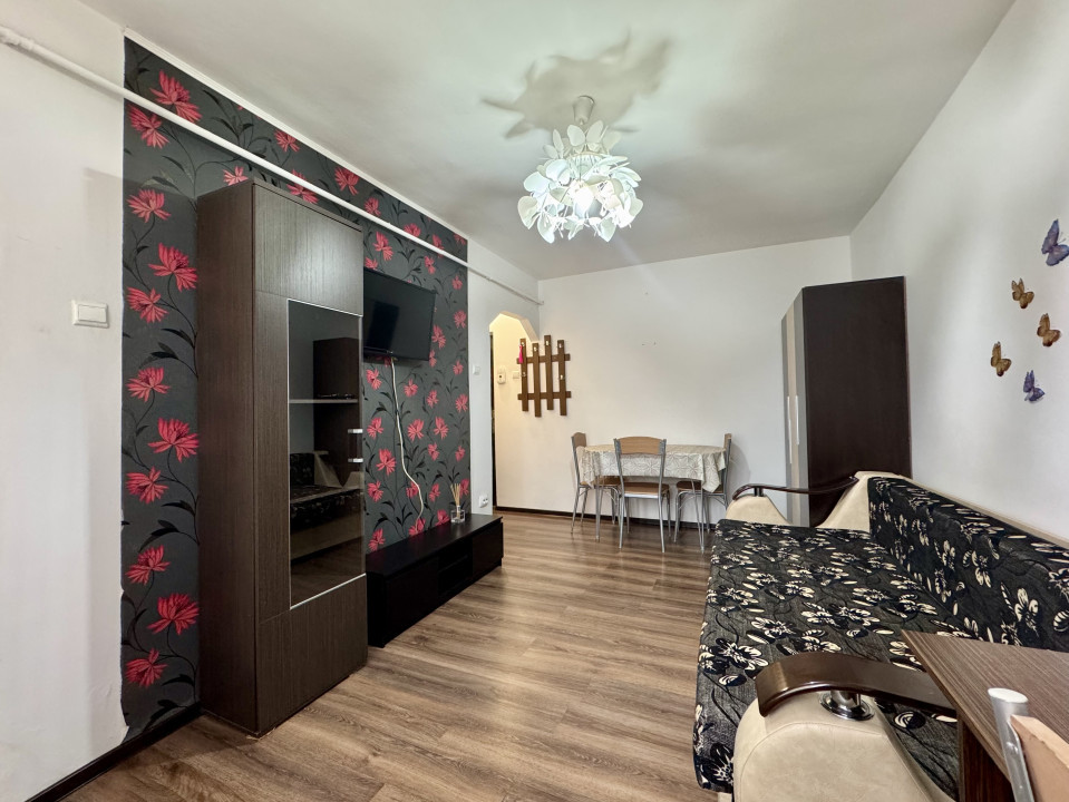 Apartament 1 Camera Decomandat - Pacurari, Moara de Foc