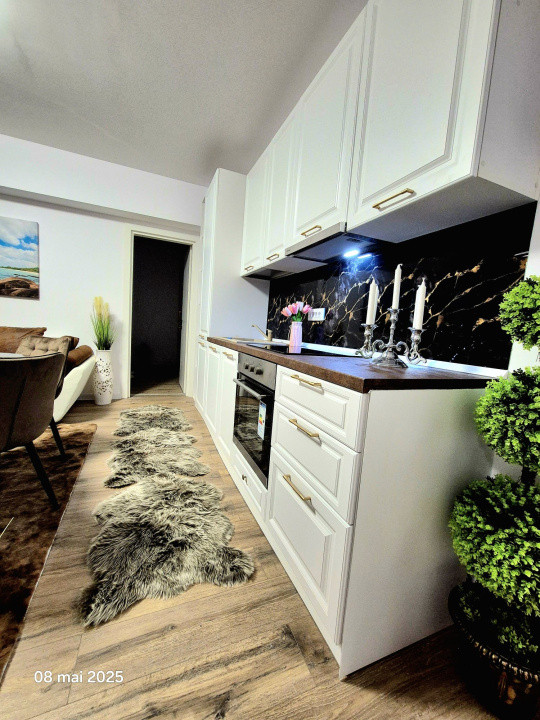 Apartament 2 camere cu balcon si parcare inclusa, la marginea lacului Aroneanu