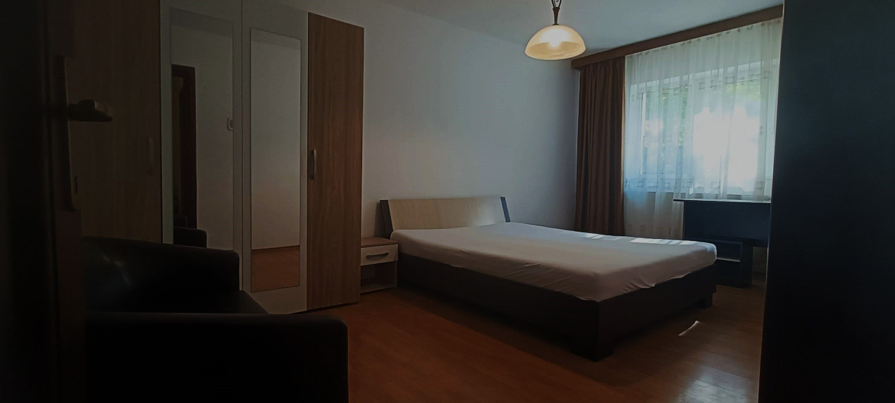 Închiriere apartament 3 camere, spațios și modern – Târgu Cucu
