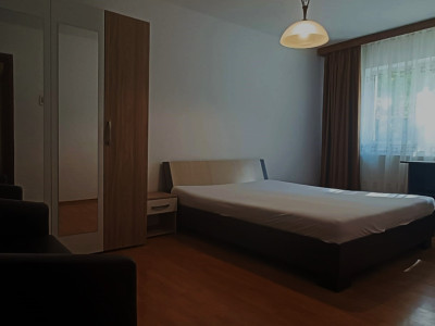 Închiriere apartament 3 camere, spațios și modern – Târgu Cucu