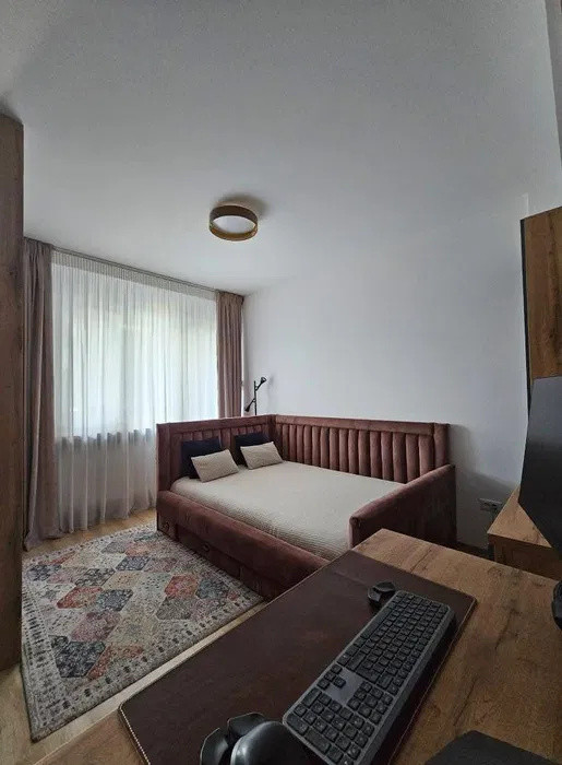 Garsonieră modernă, complet utilată situata pe Splai Bahlui