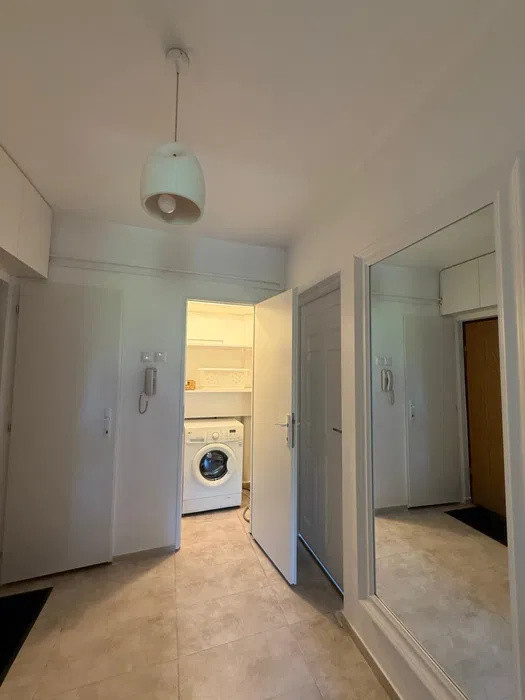 Apartament 2 camere ultracentral, complet mobilat și utilat – Podu Roș