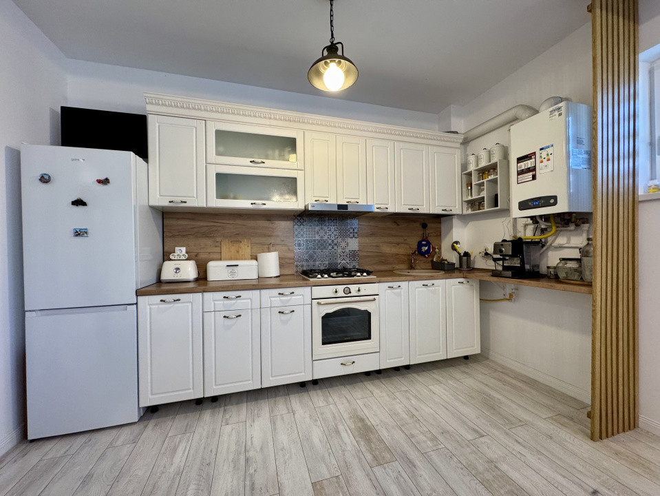Apartament 3 Camere + Gradina si Terasa 129 mp - Rediu 