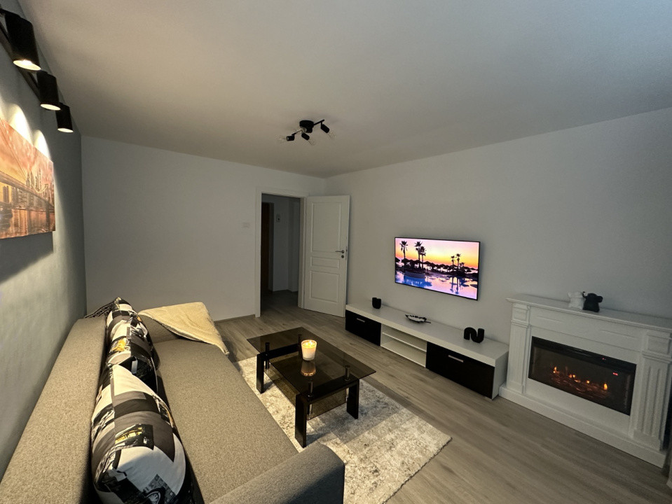Apartament modern in Podu Ros, intim, cochet, cu 2 camere, circular!