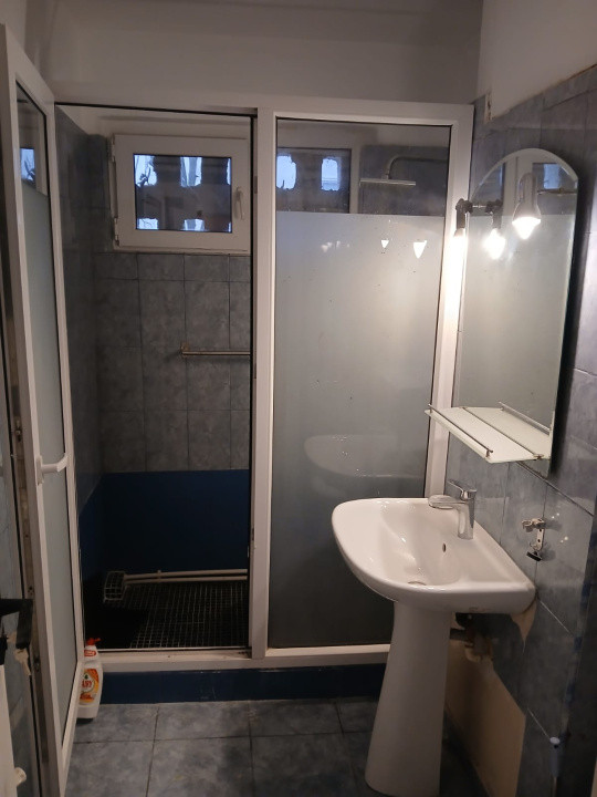 Apartament cu 3 camere in Tatarasi, str Ion Creanga, etaj 2