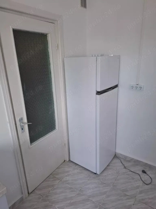 Apartament 1 camera Zona Gara, decomandat, et 3 din 4, spatios!
