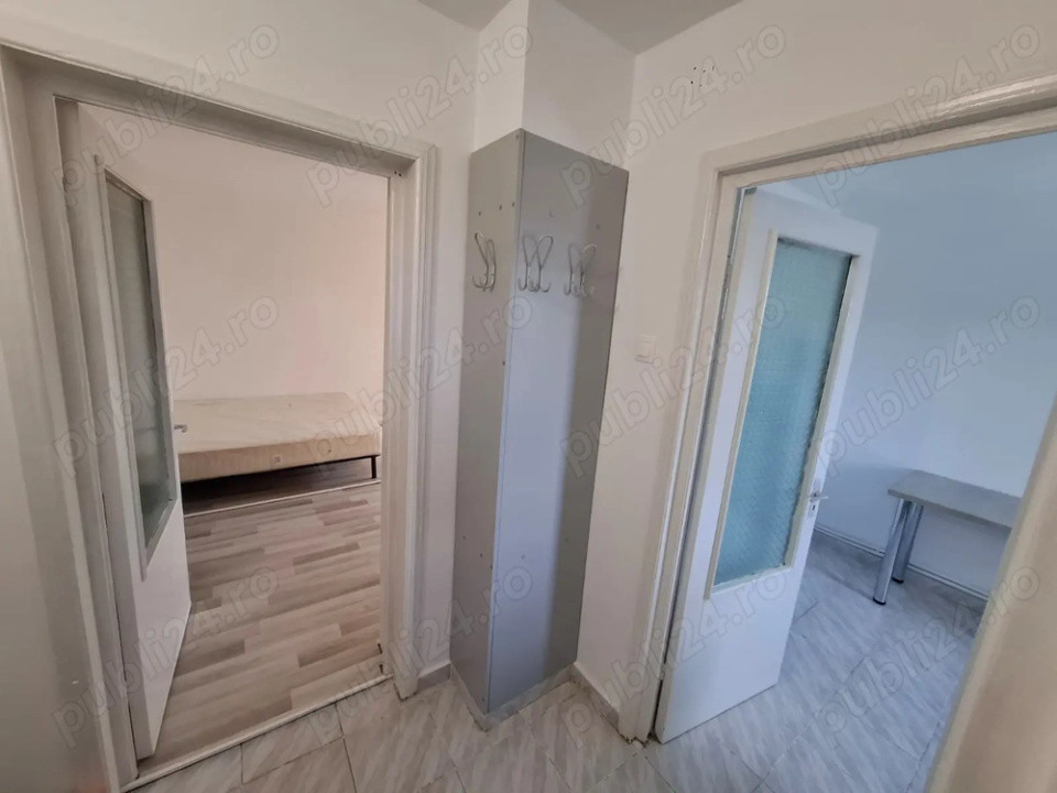 Apartament 1 camera Zona Gara, decomandat, et 3 din 4, spatios!
