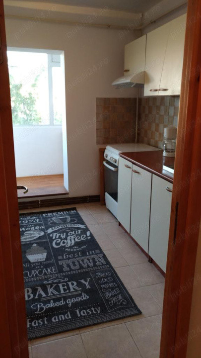 Apartament cu 2 camere decomandate in Nicolina 1, et 3 din 4 ,renovat