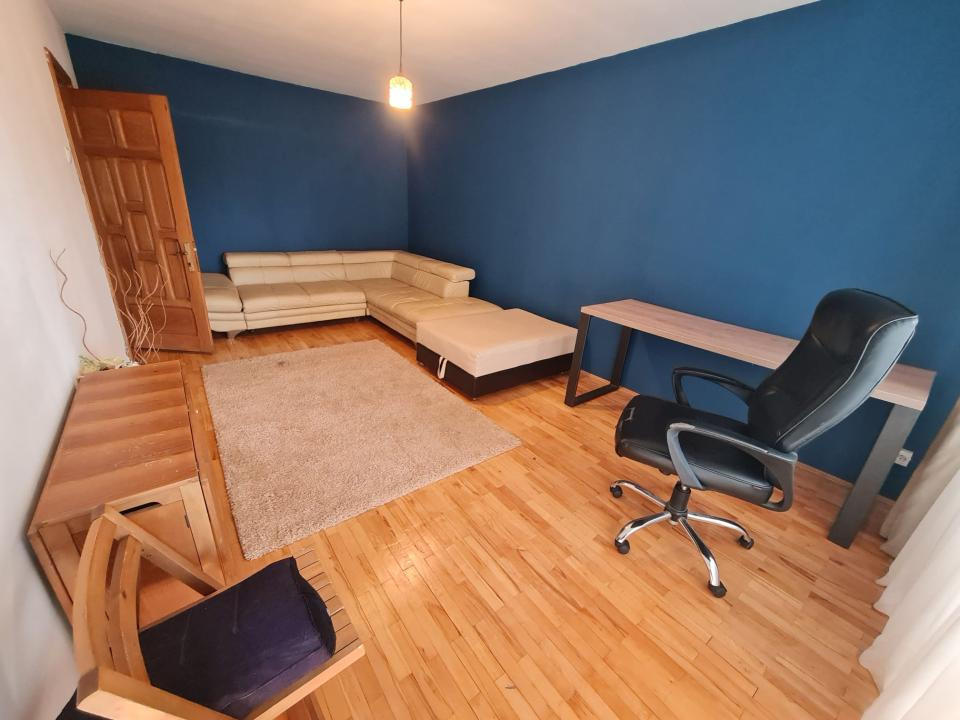 Apartament cu 4 camere si 2 bai, plus 2 balcoane, Esplanada Nicolina!