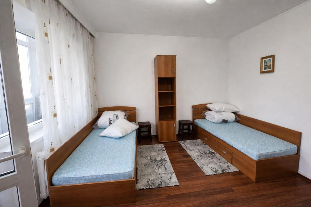 Inchiriere apartament, zona Rond Podu Ros,