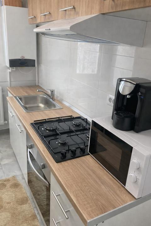 Apartament in Cantemir, spate Liceu,  cu 2 camere, renovat complet!