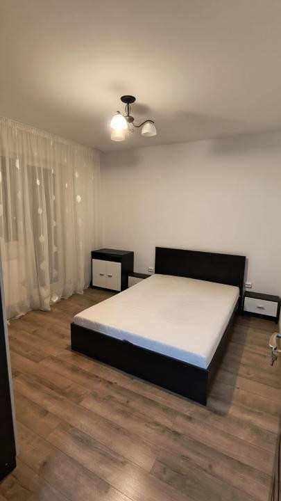 Apartament cu 2 camere semidecomandate, etaj 2, renovat, in Tatarasi!