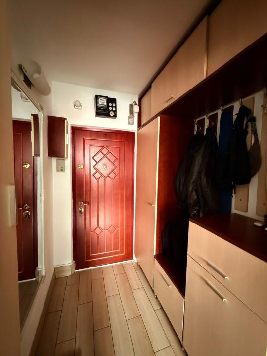 Apartament nou aparut! La bulevard, Tatarasi, 2 cam nedec, renovat, mobilat!