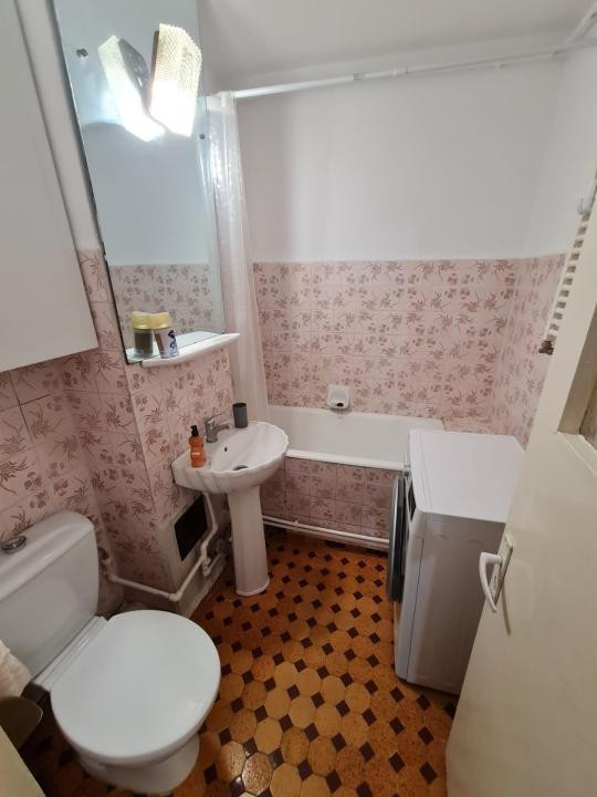 Fara comision! Apartament cu 2 camere in Dacia, 370 euro!