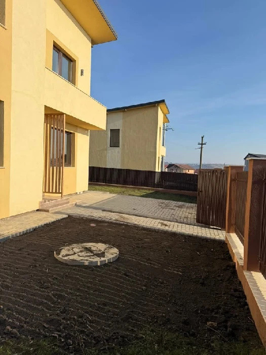 🏡 Case individuale cu etaj | 120 mp utili | Teren 420–480 mp | Valea Lupului 