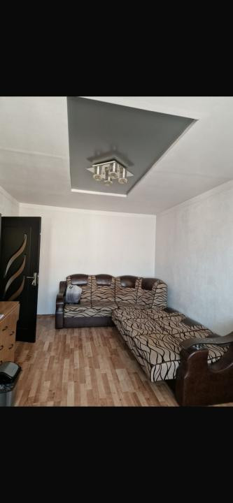 Apartament cu 2 camere decomandate, langa Palas, cu priveliste!