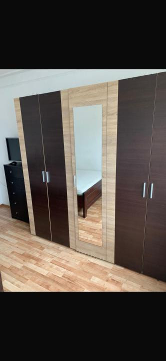 Apartament cu 2 camere decomandate, langa Palas, cu priveliste!