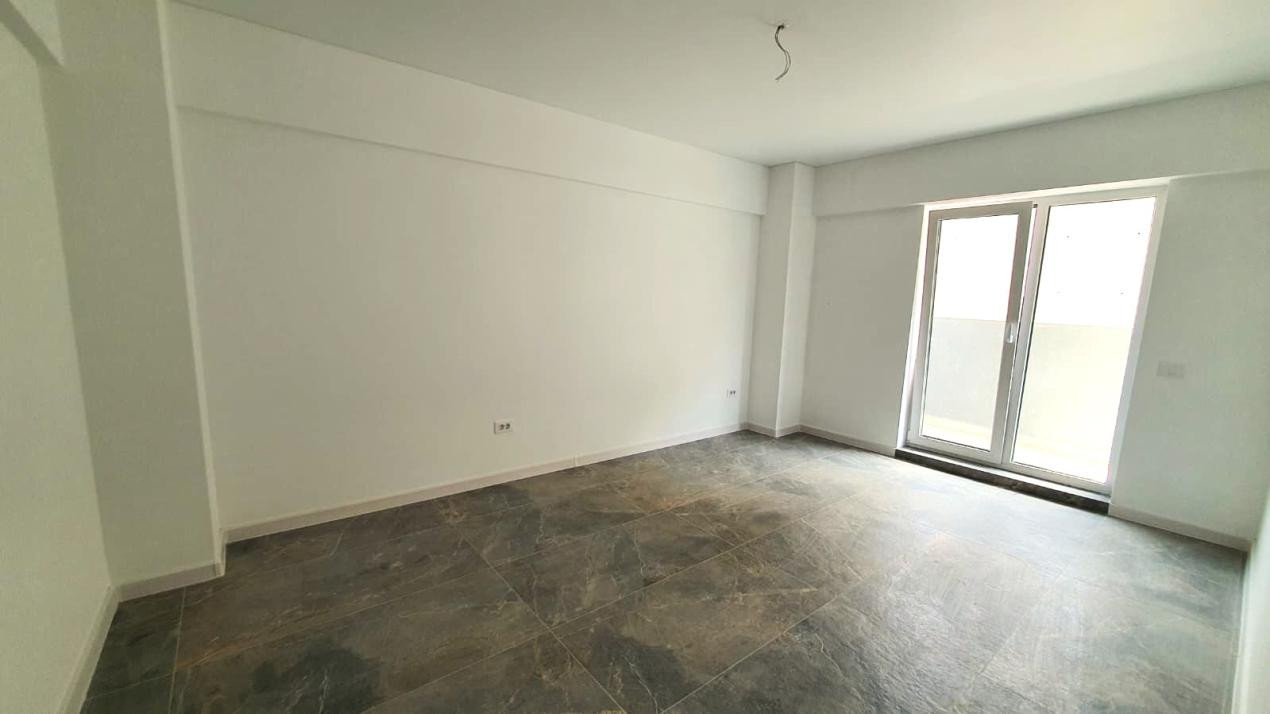 Apartament 2 Camere cu gradina si loc de parcare in proprietate