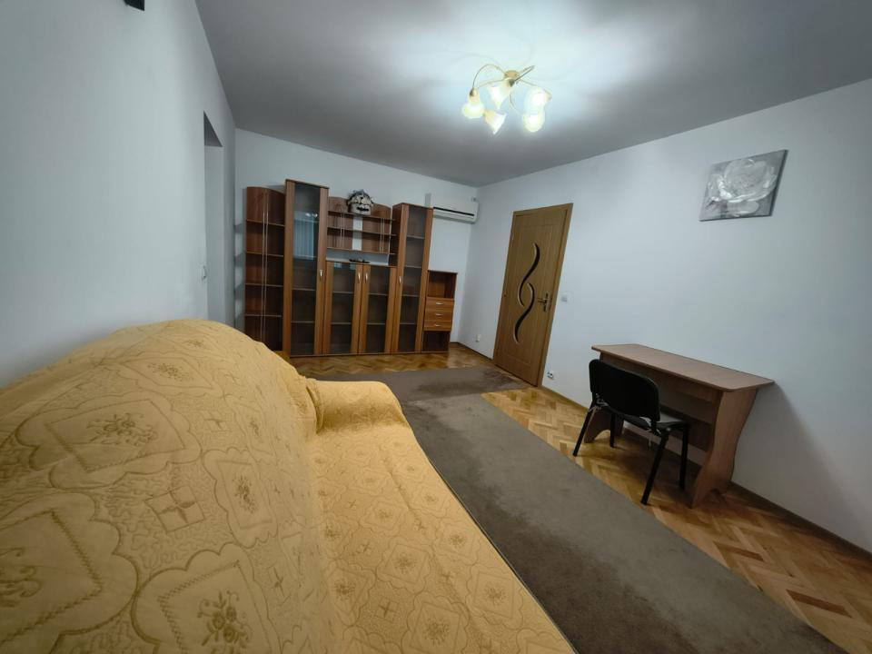 Apartament cu 2 camere SD langa Piata Chirila,Tatarasi!