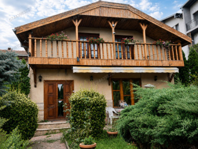 Proprietate cu potențial excepțional, teren 1.200 mp, CUG – Valea Adâncă