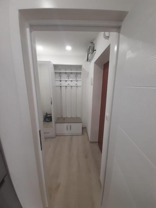 Apartament in zona Garii,cu 3 camere, renovat!