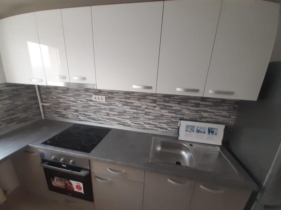 Apartament in zona Garii,cu 3 camere, renovat!