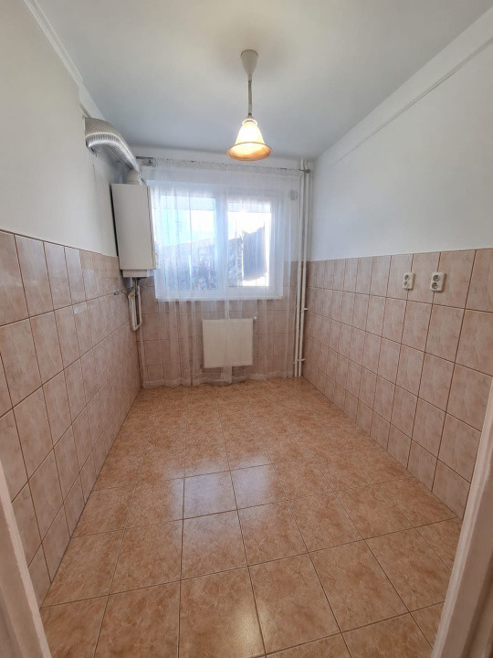 Apartament cu 2 camere in Podu Ros, langa Palas!