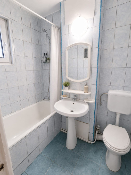 Apartament cu 2 camere in Podu Ros, langa Palas!