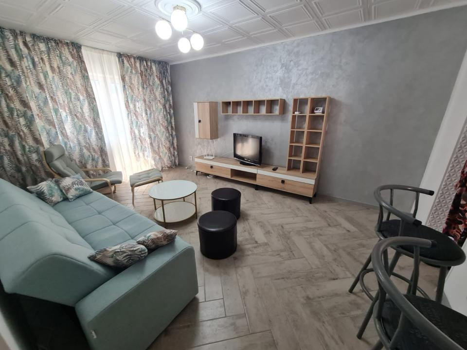 Apartament in Centru, Blv. Stefan cel Mare, la prima inchiriere, 2 camere!