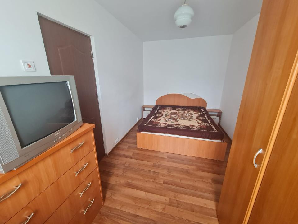 Apartament cu 2 camere, in Alexandru, zona Scolii Alecu Russo!