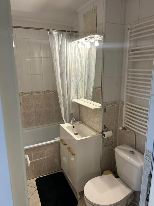 Apartament cu 2 camere decomandat in CUG, pe aleea T. Neculai!