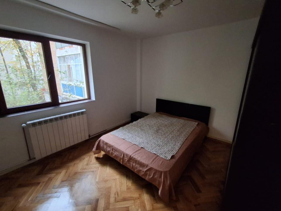 Apartament 3 camere Tudor, etai 1, complet renovat 68 mp util